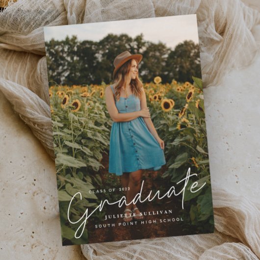 Script moderne Simple Photo Graduation Invitation