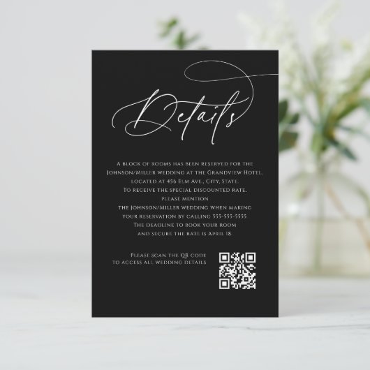 Script Monogram Wedding Details Black QR Code Informatiekaartje (Staand voorkant)