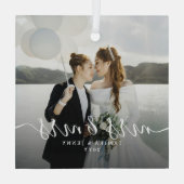 Script Mrs & Mrs Jonggehuwden Foto Kerstmis Glas Ornament (Achterkant)