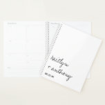 Script noir et blanc moderne Mariage minimaliste<br><div class="desc">Préparez-vous à votre grande journée dans le style avec cette wedding planner moderne et très tendance. Le design est facile à personnaliser avec vos propres noms et date mariage et vous pouvez garder toutes vos idées de design, informations mariages importantes et beaucoup plus en sécurité ensemble dans ce planificateur personnalisé....</div>
