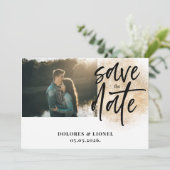 Script Photo Minimalist Bewaar de datum Uitnodigin Kaart (Staand voorkant)