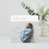 Script rose 'Hello World' - Baby Faire-part Card (Debout devant)