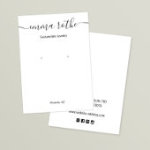 Script Signature White Earring Display Kaart