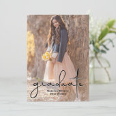 Script tendance Deux Faire-part de graduation phot (Debout devant)