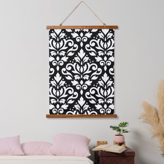 Scroll Damask Large Pattern White op Black Hangend Wandkleed (Slaapkamer)