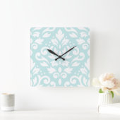 Scroll Damask Lg Design White op Duck Egg Blue Vierkante Klok (Huis)