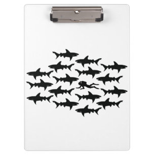 Scuba Diver zwemmen met een Sharks School Klembord