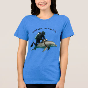 SCUBA Duiker Rijden op een Dolfijn URM Tri-Blend Shirt