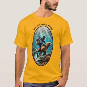 SCUBA Duiker Rijdend op een Zee Lion URM T-shirt