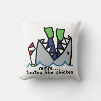 Scuba tastes Chicken Shark Kussen
