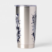 Sculptuur van een wenende engel - met spatten 1 geïsoleerde drinkbeker (Rechts)