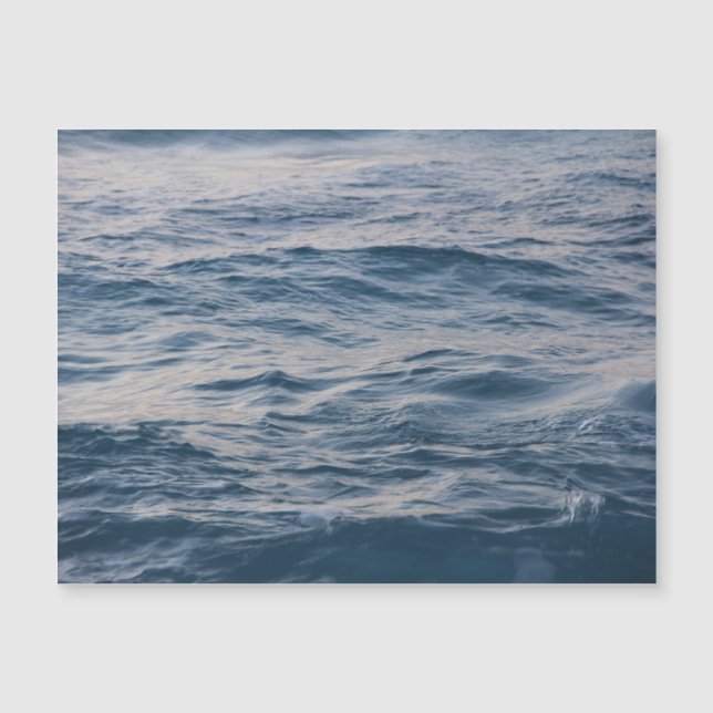 Sea water closeuds (Voorkant)