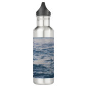 Sea water closeuds waterfles (Links)
