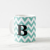 Seafoam et tasse noire de monogramme de Chevron (Devant gauche)