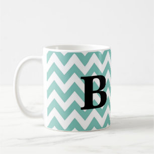 Seafoam et tasse noire de monogramme de Chevron