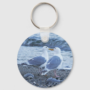 Seagulls die zoenen op de strand foto sleutelhanger
