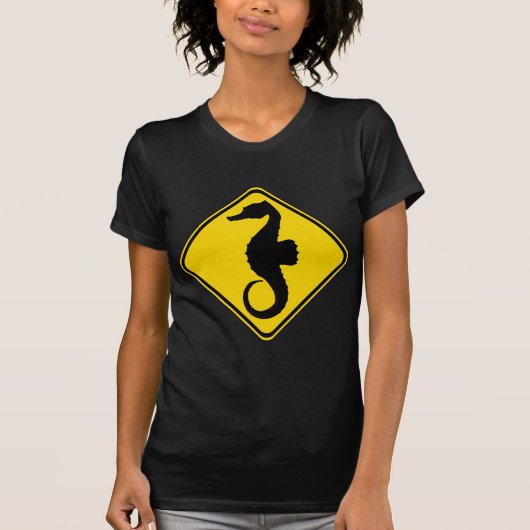 Seahorse Crossing! T-shirt (Voorkant)