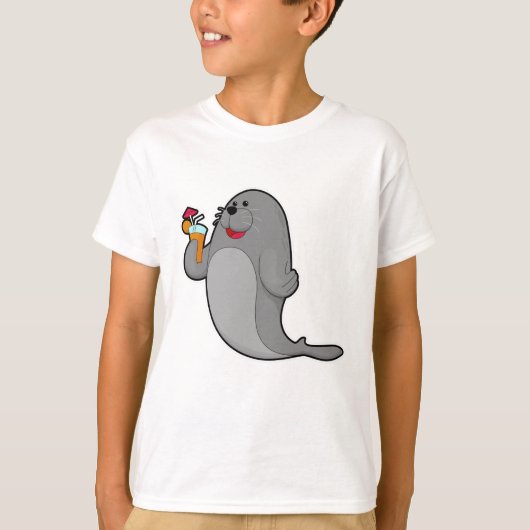 Seal at Drinking with Juice T-shirt (Voorkant)