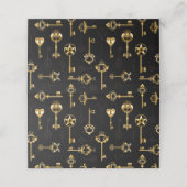 Seamless Pattern with Golden Keys (Buitenkant ongevouwen)