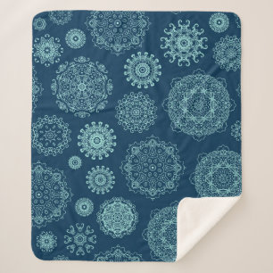 Seamless pattern with laced snowflakespattern, ara sherpa deken