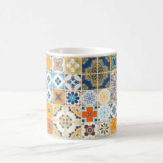 Seamless pattern with with Portuguese tiles. illus Koffiemok (Center)