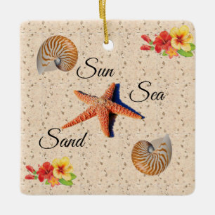 Seashell, zon, zand keramisch ornament