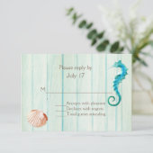 Seaside Cottage Chic Wedding Carte RSVP (Debout devant)