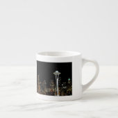 Seattle skyline 's nachts, met Space Needle. Espresso Kop (Rechts)