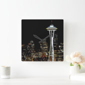 Seattle skyline 's nachts, met Space Needle. Vierkante Klok (Huis)