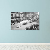 Seattle, WA Forth of Juli Parade on Seneca Canvas Afdruk (Insitu (Houten vloer))