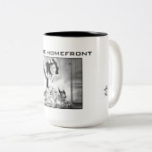 Seconde Guerre mondiale - Sur le front de la tasse (Devant droit)