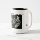 Seconde Guerre mondiale - Sur le front de la tasse (Devant droit)