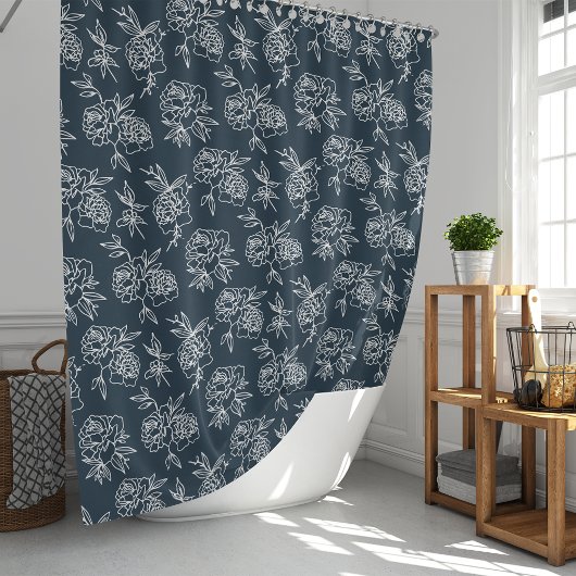 Secret Garden Navy and White Modern Floral Pattern Douchegordijn
