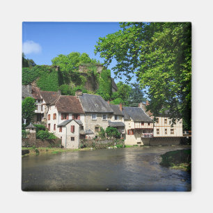 Segur-le-Chateau in France magnet Magneet