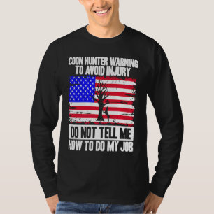 Seizoen voor wasbeer jagen USA vlag wasbeer jager T-shirt