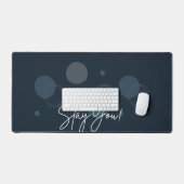 Séjournez dans votre simple salle de travail (Clavier et souris)