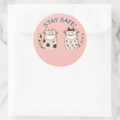 SÉJOURNEZ EN SÉCURITÉ STICKER DEUX CHATS AVEC MASQ (Sac)