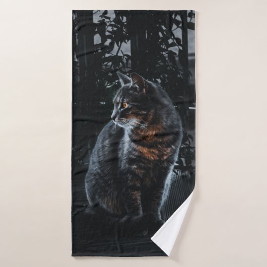 SELECTIEVE FOCUS VAN SILVER TABBY CAT BADHANDDOEK (Badhanddoek)