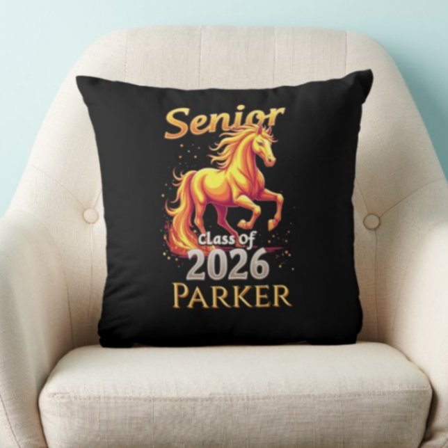 Senior 2026 Fire Horse Chinese Zodiac Personalized Kussen (Creator heeft geüpload)