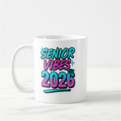 Senior Vibes 2026 Afstuderen Mok – Fun Class of 20 (Links)