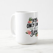 S'épanouir au-delà des limites Mug blanc (Devant gauche)