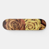 Sepia Tinted Rozen Skateboard (Horizontaal)