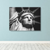 Sepia Vrijheidsbeeld NYC Canvas Afdruk (Insitu (Houten vloer))