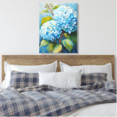 Serenade in Blauw: Hydrangea Harmony Canvas Afdruk (Insitu (Slaapkamer))