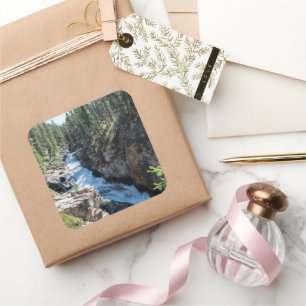 Serene bergcascade – Portret van Stanley Falls Vierkante Sticker