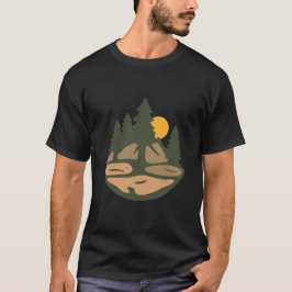 Serene bos met gouden zon T-shirt