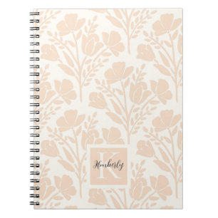 Serene Neutral Peachy Pink Bloemen Monogrammed Notitieboek