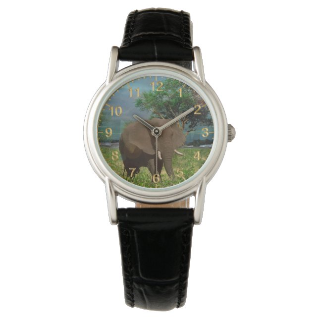 Serene Strength: The Bull Elephant Grazing Horloge (Voorkant)