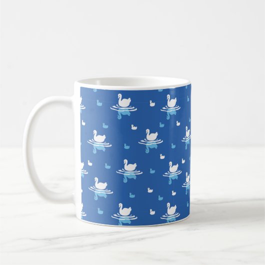 Serene Waters - Speels Swan Lake Pattern Design Koffiemok (Links)