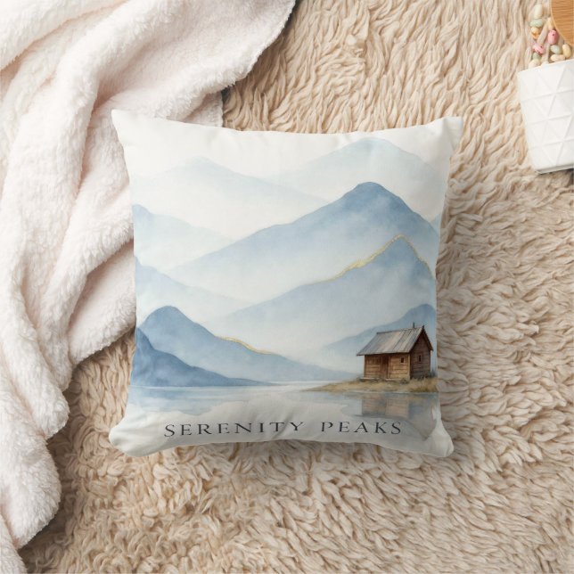 Serenity Peaks — Minimalist Cabin Landscape Throw  Kussen (Deken)